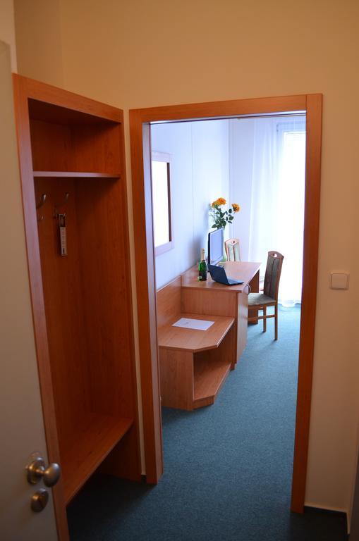 Hotel Arnost Garni Pardubice Phòng bức ảnh